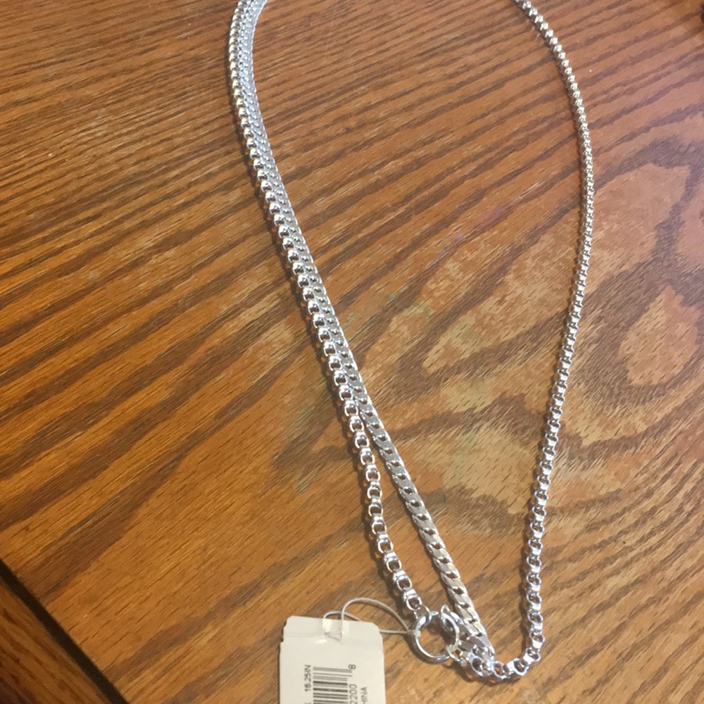 Silver chain necklace